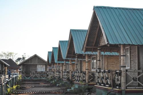 Mowgli's Cafe Hampi & Guest House