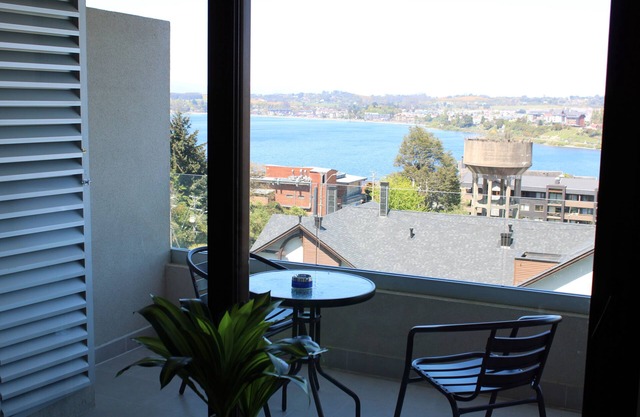 MPHC202 Apartment with Beautiful View of Lake Llanquihue