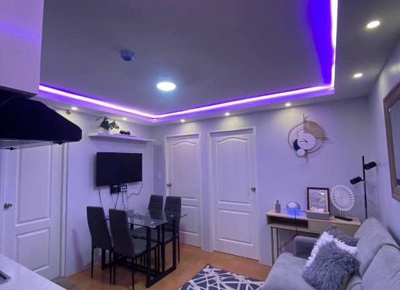 MQ Staycation at One Oasis