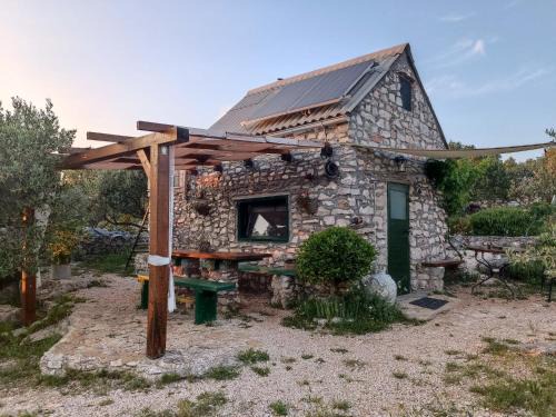 Mrdina house