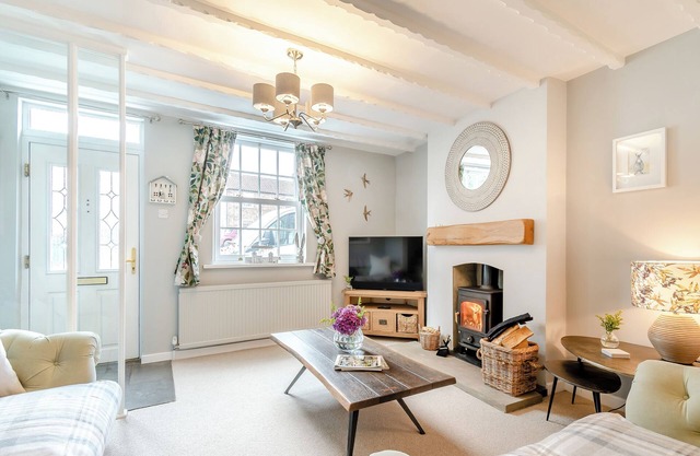 Mrs Cracker's Cottage