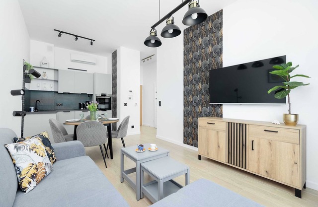 Mrzeżyno Nadmorska 7F | Modern Apartment | Parking