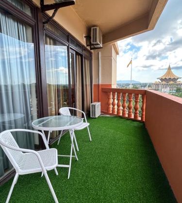 Muji style Riverbank suites level 10