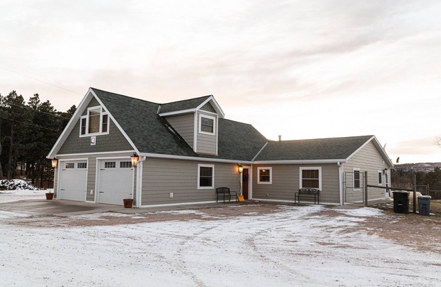 Muley Hill Ranch House-Deadwood, Sturgis, Weddings, Events, Horse Stalls, Rally