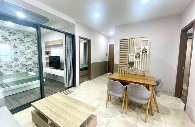 Muong Thanh Beachfront Apartment