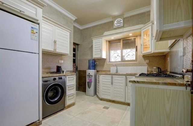 Murjan Apartment