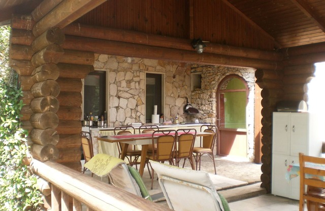 Myrodato Stone and Wood Eco House - Chalet-6 beds