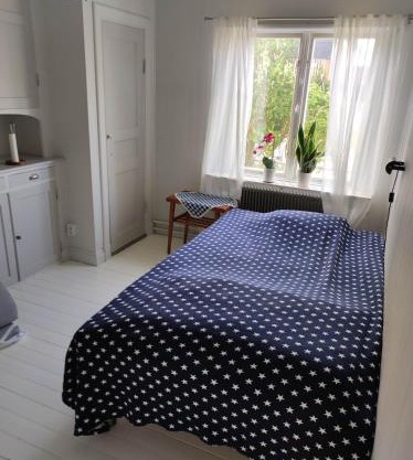 Mysig liten lägenhet, Central, Nära Tågstation och Sjö