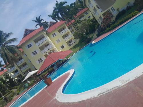Mystic ridge hotel karina villa