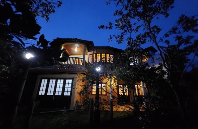Mystique Hideout : Double Room with Balcony