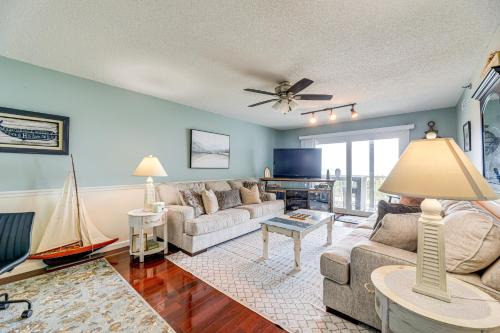 N Topsail Beach Oceanfront Condo with Pool!
