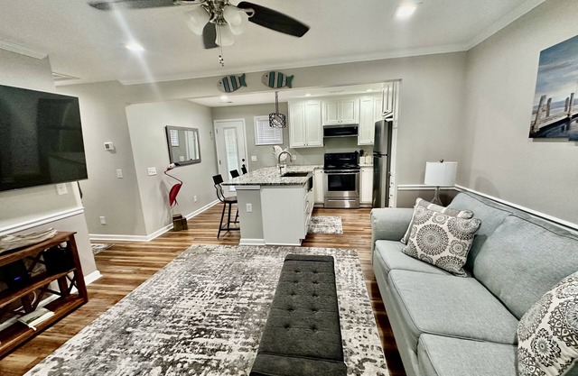 N39 Ocean Lakes.GORGEOUS 2 Bedroom 2 full bath! GOLF CART AVAILABLE!