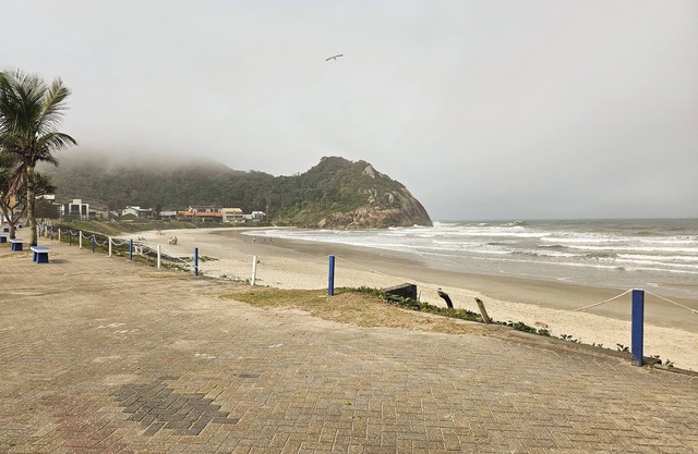 Na rua da Prainha em São Francisco do Sul BN9621