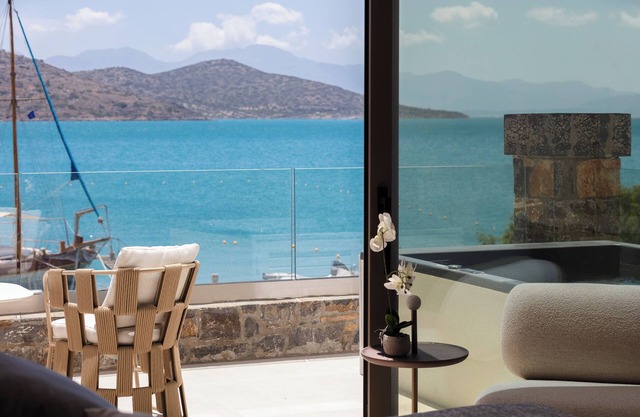 Naiades Boutique Hotel - Adults Only