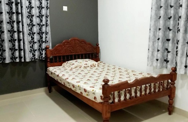 Nalatheertham Home Stay