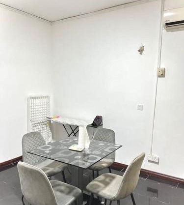 Nana’s Flat