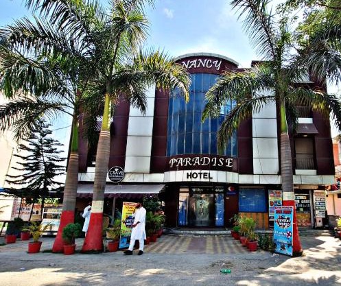 Nancy Paradise Hotel