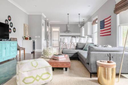 Nashville Luxury Retreat for 10, Dogs Welcome
