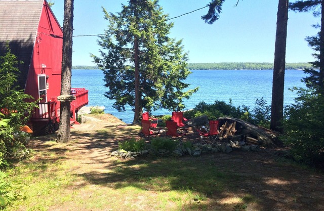 Natural Setting Minutes From Acadia National Park And Bar Harbor.