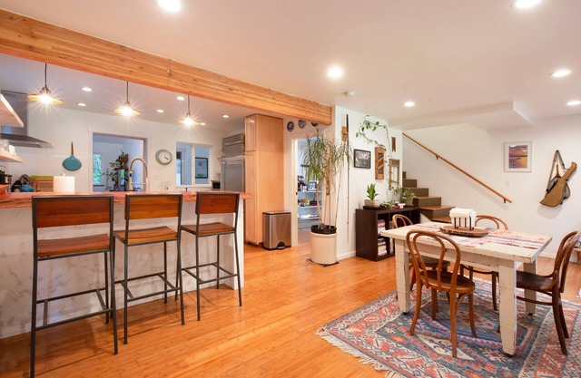 🌲Nature Haven Retreat- 9 Private Acres in Redwood Forest Bathed in Sunshine!☀️