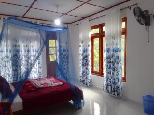 Nature's Glow Homestay And Resturant