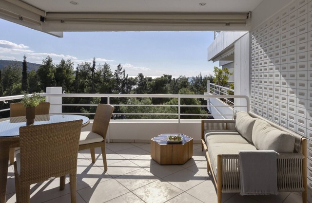 Nausikas2 · Vouliagmeni