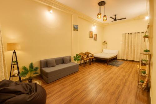 Navkar Homestay - Ground Floor 2BHK near Mahakal