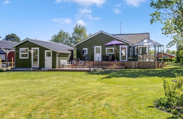 "Naya" - 500m from the sea by Interhome