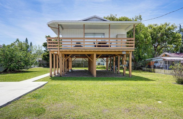 Near Airport & Sports Venues: Tampa Sanctuary!