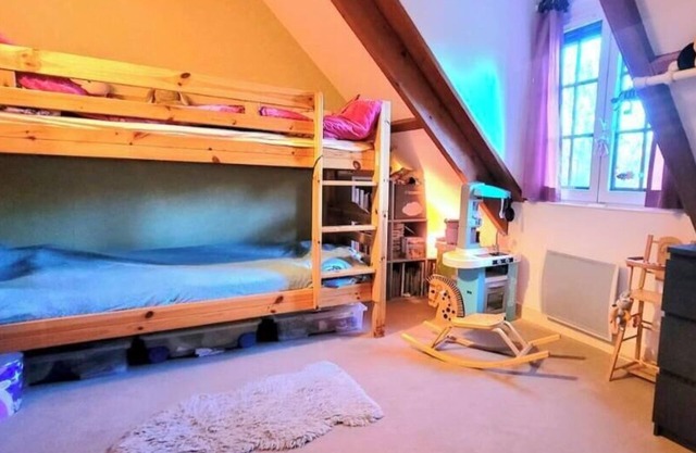 Near Paris, Fontainebleau, Barbizon, Spacious