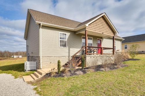 Near State Parks and Dtwn Quaint Sparta Home!