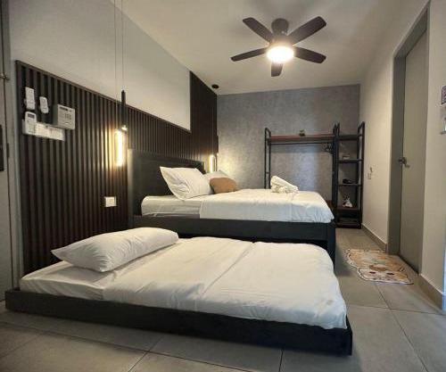 NEAR SUBANG AIRPORT Dk Impian Studio 1-3 pax