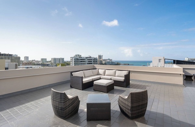 Near The Beach | Smart TV | Free Parking | Miramar Area