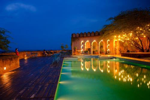 Neemrana's - Hill Fort - Kesroli