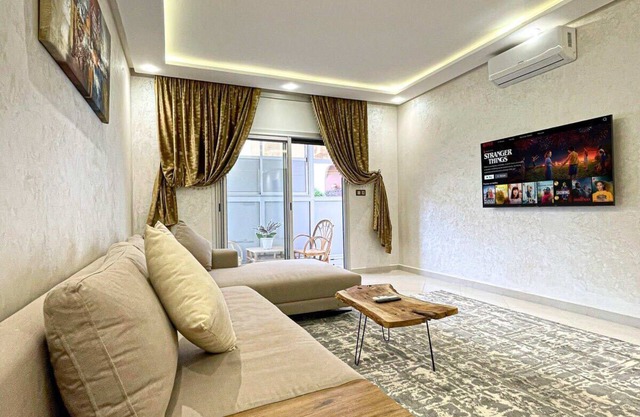 Nejma | Peaceful 2-Bedroom Near Corniche | Netflix