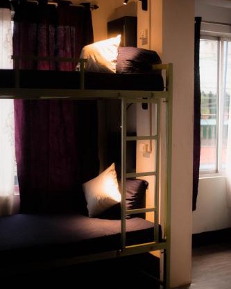 NERDvana Bunks Beds & Bites