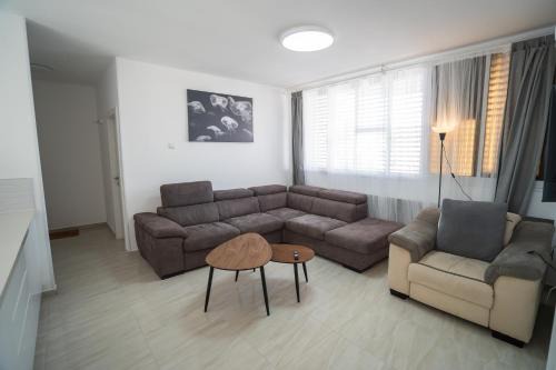 Netanya Central SEA & SHOP