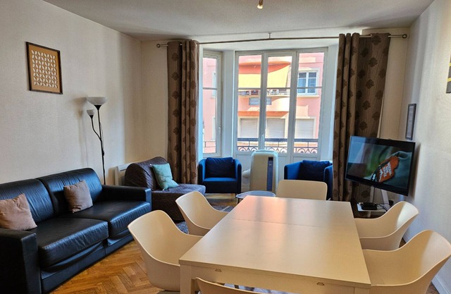 netter 70m2 city center 2br