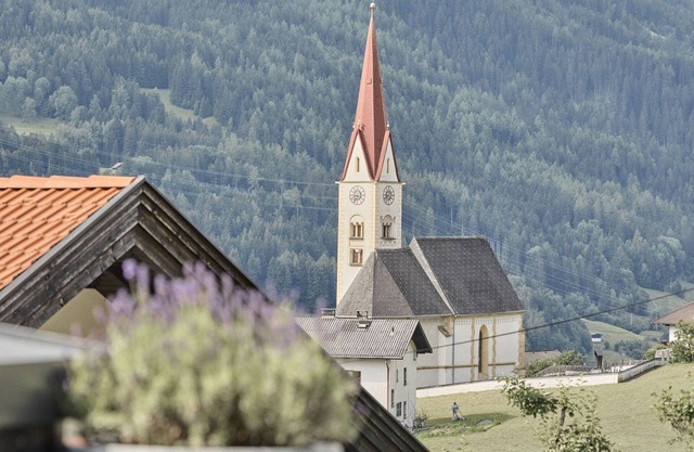 Neu Saniertes Apartment 1 mit Terrasse