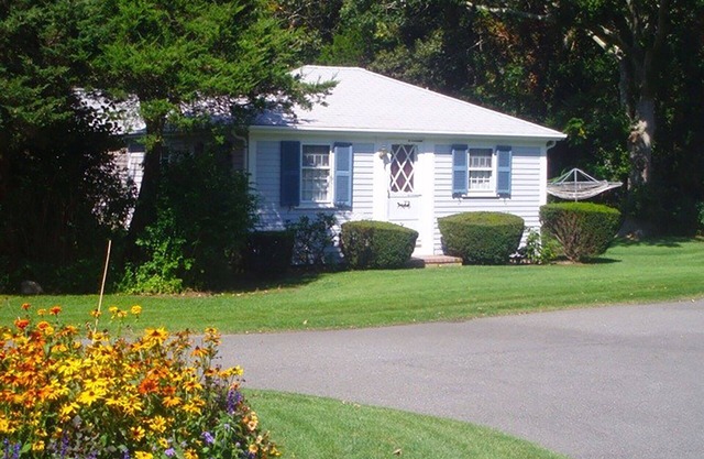 NEW! Authentic, Charming Cape Cod Studio Cottage in Historic Bass River
