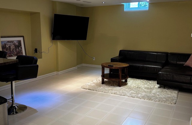 New Basement apartment Markham