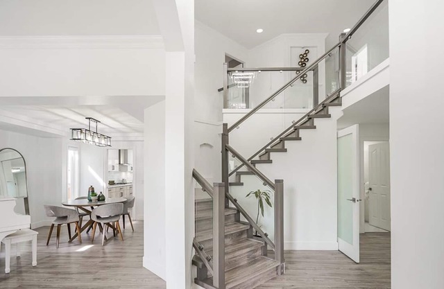 NEW Beautiful Chimney Hill Home in Surrey BC Pet Friendly