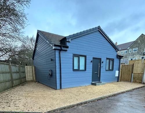 New Build Cosy Bungalow near Bath and Bristol