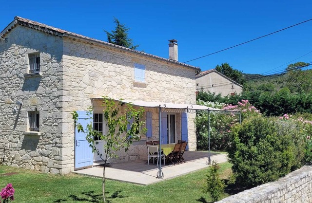 New charming cottage 81 m2 (3 stars) - 4 people - near Vallon Pont d'Arc
