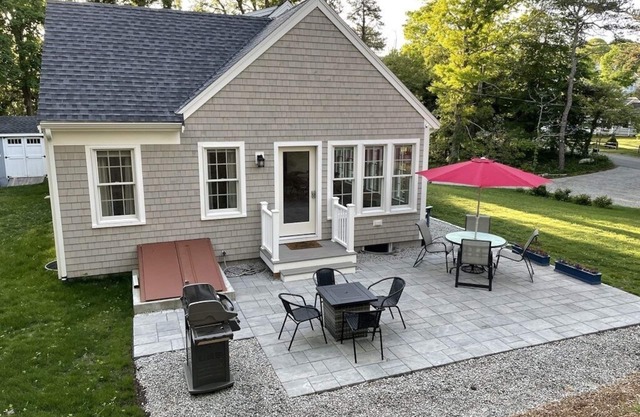New construction within 1 mile of bay beach and Nickerson Park