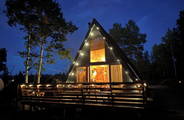 New! Cozy 2-bedroom A-Frame with Hot Tub, Fire Pit, WiFi, AC and VIEWS!