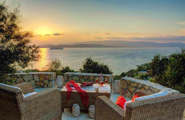 *NEW FOR 2016* Exclusive and private villa with pool