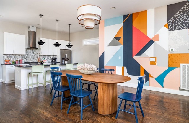 NEW! Game Room + Rooftop Deck: Minutes to Downtown Nashville