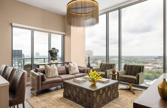 *New* Goldfinger by Atlanta Luxury Rentals