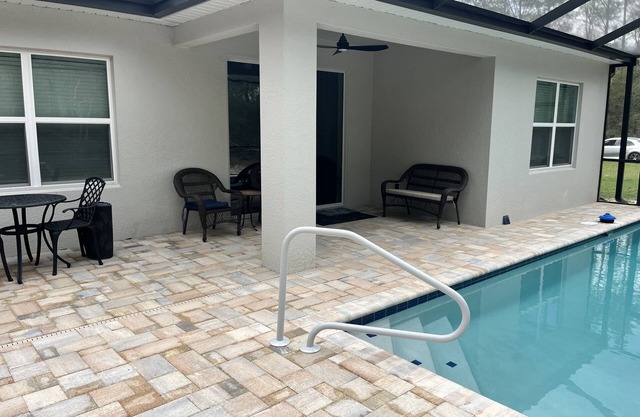 New Heated Pool- Amenity Rich Dogs Ok